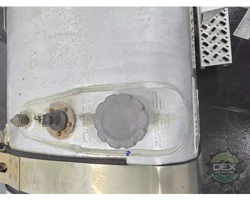 MACK CXU612 Fuel Tank