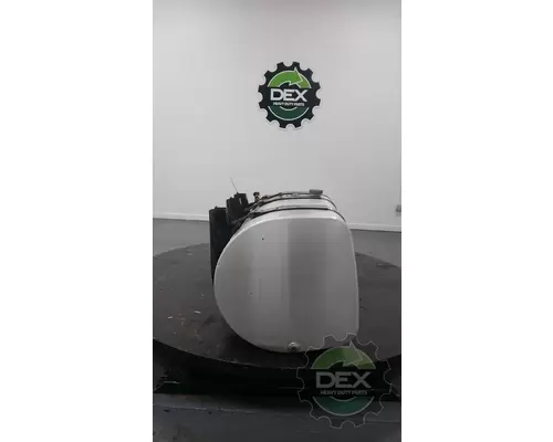 MACK CXU612 Fuel Tank