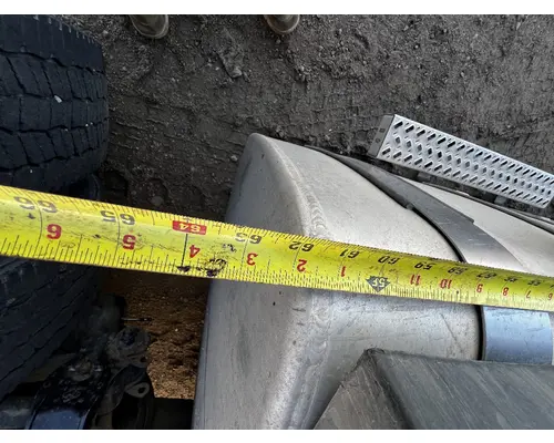 MACK CXU612 Fuel Tank