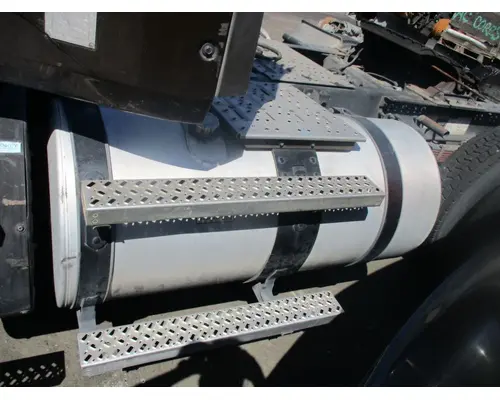 MACK CXU612 Fuel Tank