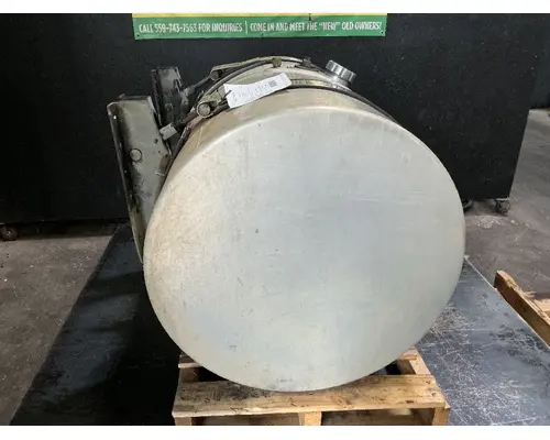 MACK CXU612 Fuel Tank
