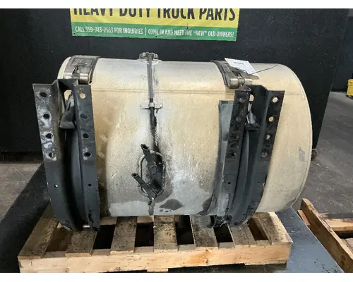 MACK CXU612 Fuel Tank