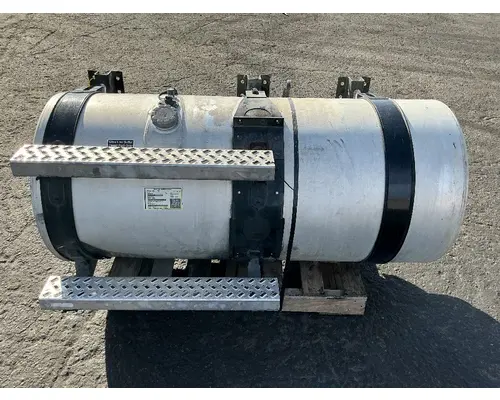 MACK CXU612 Fuel Tank