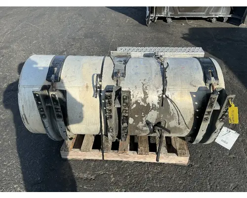 MACK CXU612 Fuel Tank