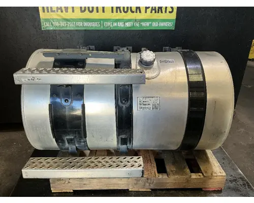 MACK CXU612 Fuel Tank
