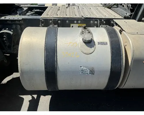 MACK CXU612 Fuel Tank