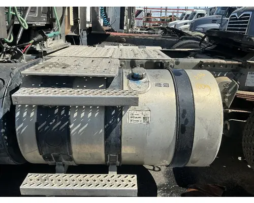 MACK CXU612 Fuel Tank