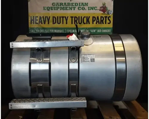 MACK CXU612 Fuel Tank