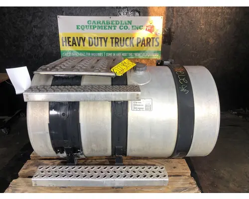 MACK CXU612 Fuel Tank