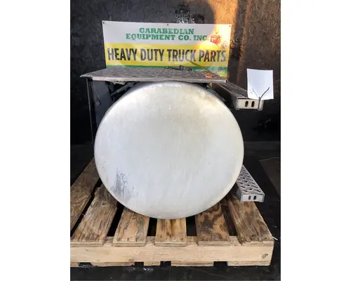 MACK CXU612 Fuel Tank