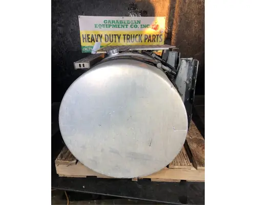 MACK CXU612 Fuel Tank
