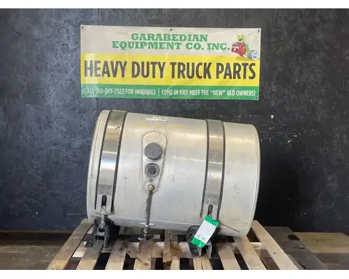 MACK CXU612 Fuel Tank