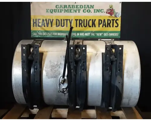 MACK CXU612 Fuel Tank