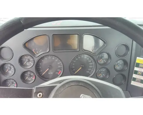 MACK CXU612 GAUGE CLUSTER