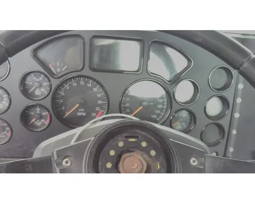 MACK CXU612 GAUGE CLUSTER