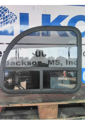 MACK CXU612 GLASS, SLEEPER