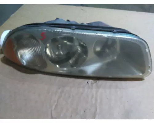 MACK CXU612 HEADLAMP ASSEMBLY