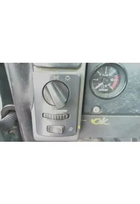 MACK CXU612 HEADLAMP SWITCH