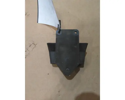 MACK CXU612 HOOD BRACKET