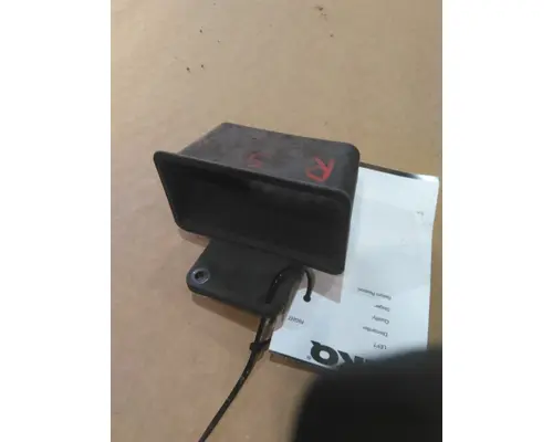 MACK CXU612 HOOD BRACKET