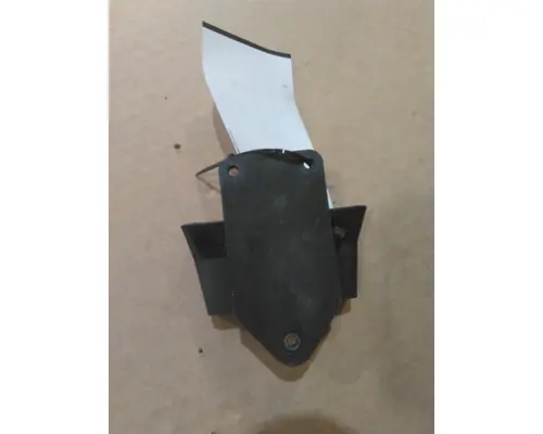 MACK CXU612 HOOD BRACKET