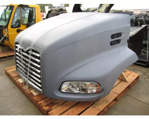 MACK CXU612 HOOD