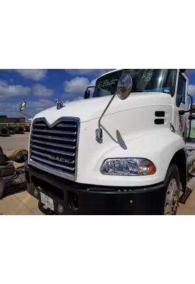 MACK CXU612 Hood