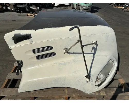 MACK CXU612 Hood
