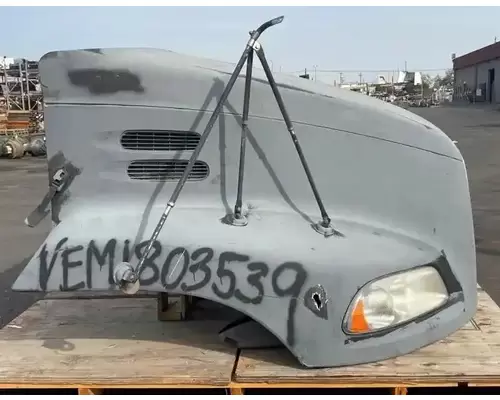 MACK CXU612 Hood