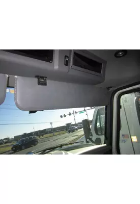 MACK CXU612 INTERIOR SUN VISOR