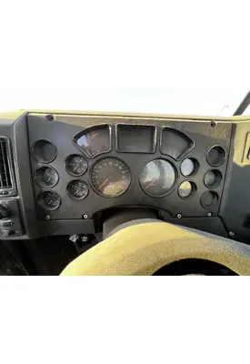 MACK CXU612 Instrument Cluster