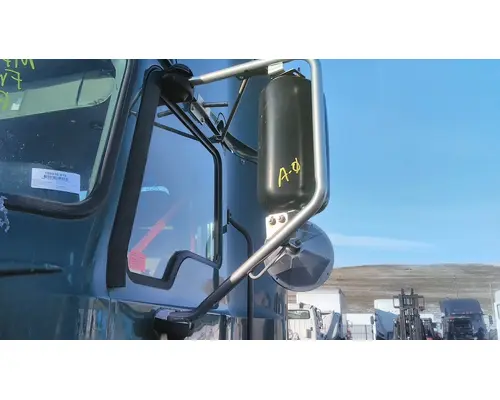 MACK CXU612 MIRROR ASSEMBLY CABDOOR