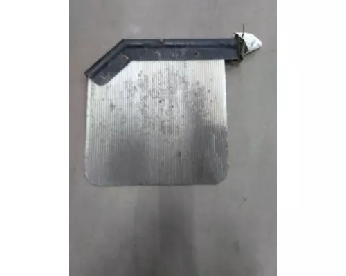 MACK CXU612 MUD FLAP HANGER