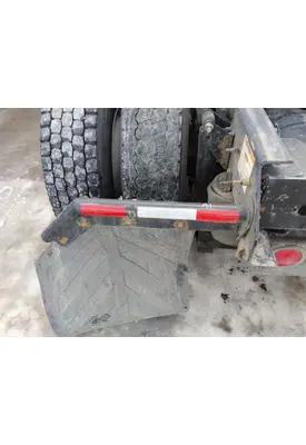 MACK CXU612 MUD FLAP HANGER