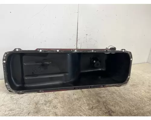 MACK CXU612 Oil Pan