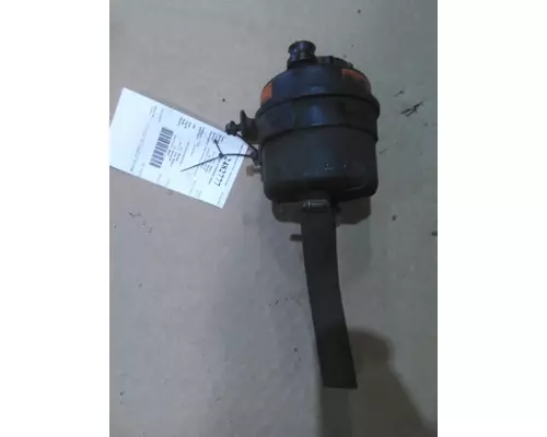 MACK CXU612 POWER STEERING RESERVOIR