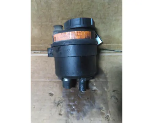 MACK CXU612 POWER STEERING RESERVOIR