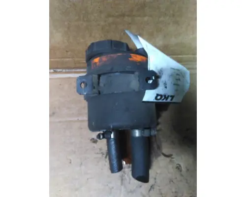 MACK CXU612 POWER STEERING RESERVOIR