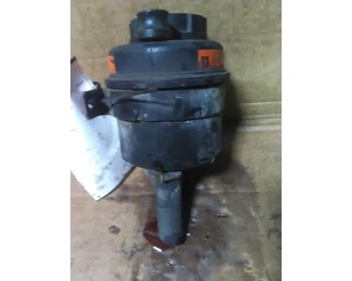 MACK CXU612 POWER STEERING RESERVOIR
