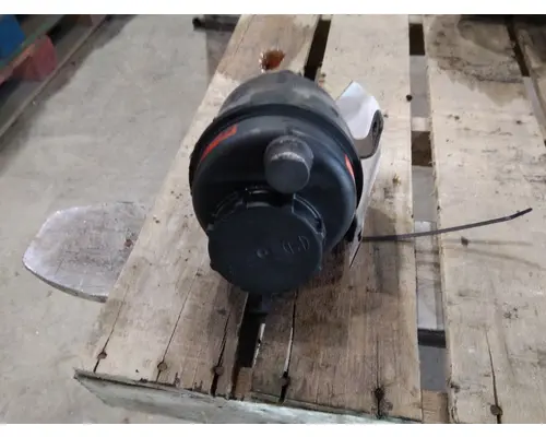 MACK CXU612 POWER STEERING RESERVOIR