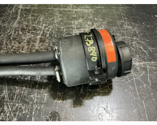 MACK CXU612 Power Steering Fluid Reservoir