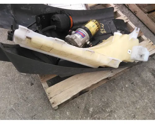 MACK CXU612 RADIATOR OVERFLOW TANK