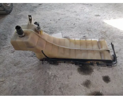 MACK CXU612 RADIATOR OVERFLOW TANK