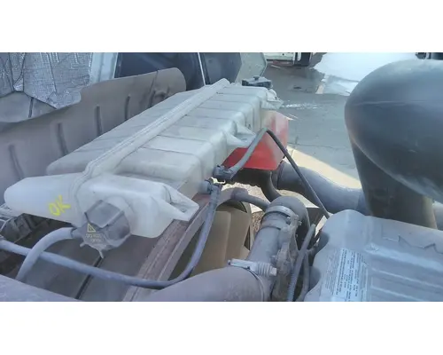 MACK CXU612 RADIATOR OVERFLOW TANK