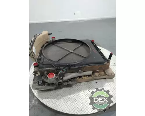 MACK CXU612 Radiator