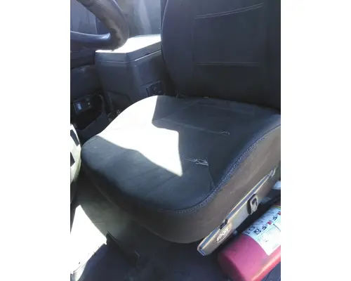 MACK CXU612 SEAT, FRONT