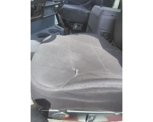 MACK CXU612 SEAT, FRONT