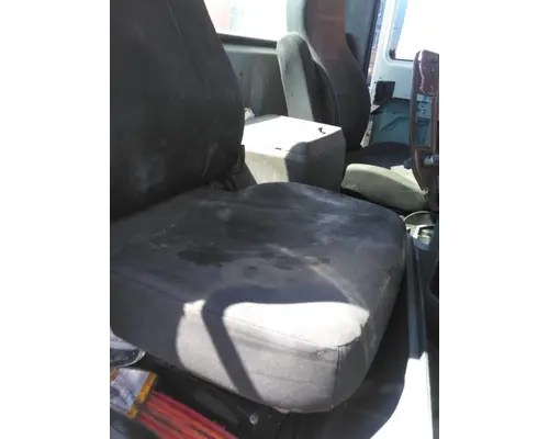MACK CXU612 SEAT, FRONT
