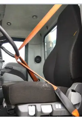 MACK CXU612 SEAT, FRONT