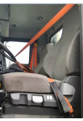 MACK CXU612 SEAT, FRONT